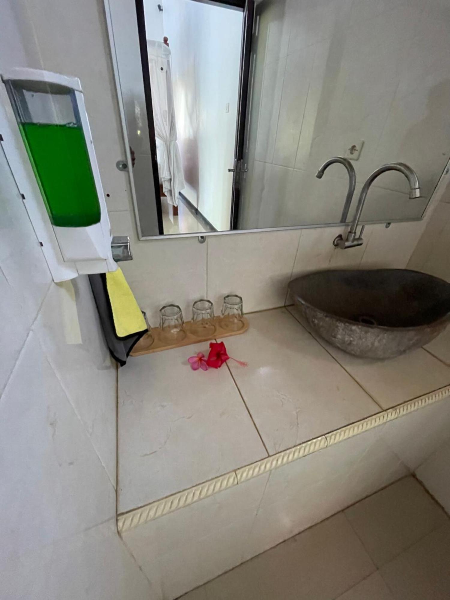The Bbq Guest House Amed Екстериор снимка